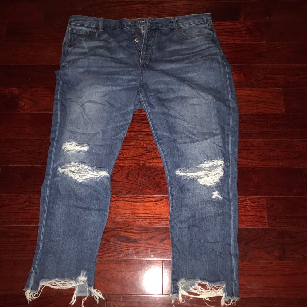 AE Girlfriend Jeans